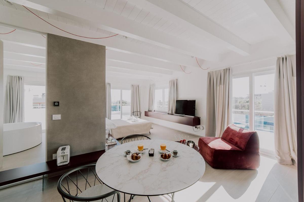 Suite Donna Edwige By Monholiday Monopoli Extérieur photo