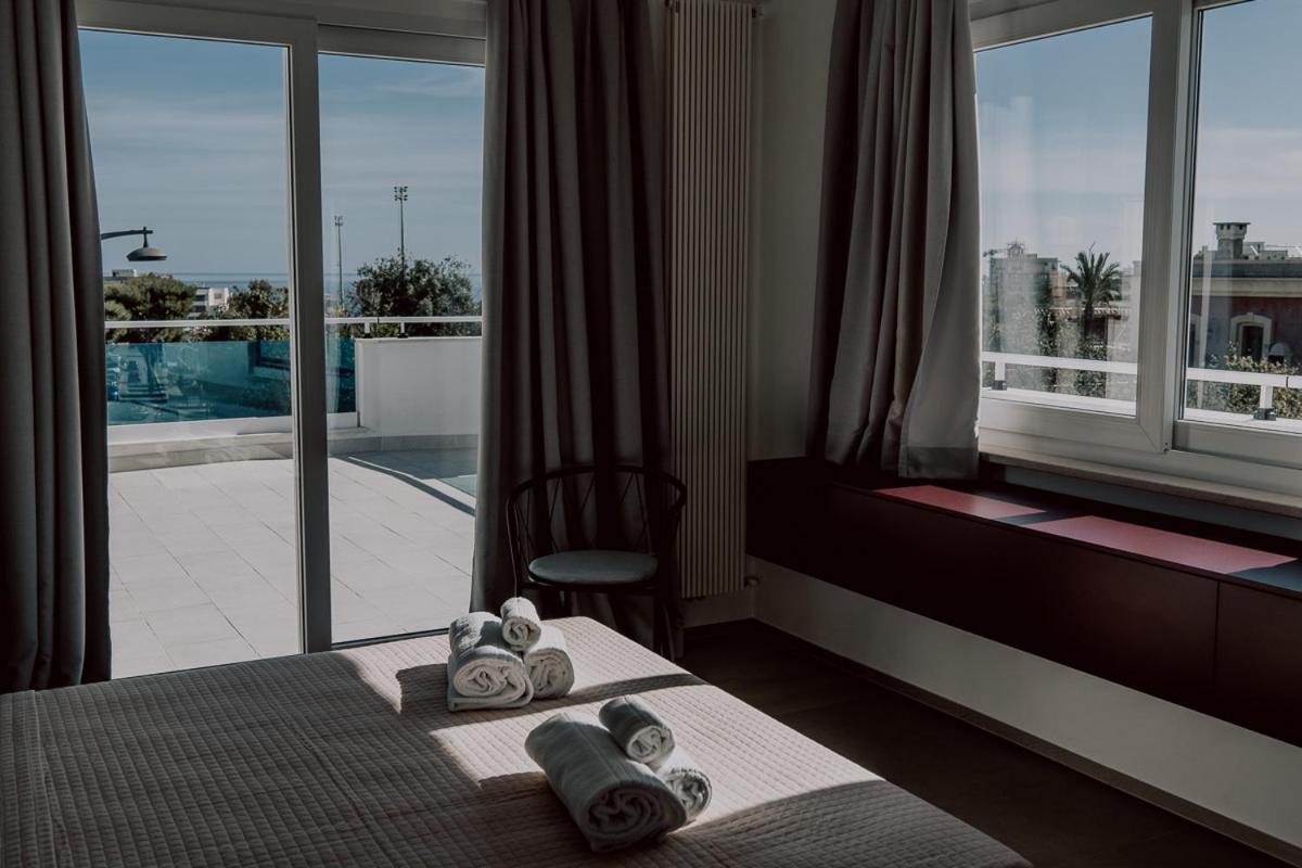 Suite Donna Edwige By Monholiday Monopoli Extérieur photo